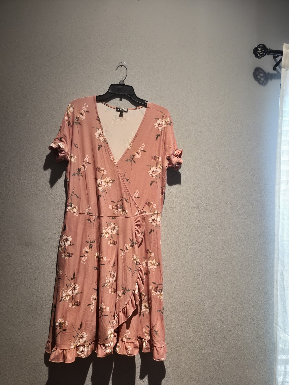 Faded Glory Rose Pink Floral Wrap Dress